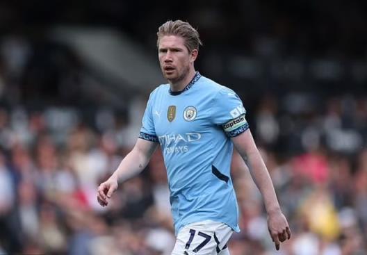 德布勞內(nèi)加盟那不勒斯前，西漢姆與維拉曾有意簽下他