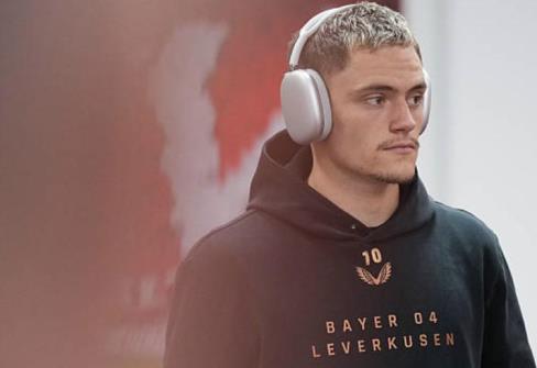 德媒：球員驚訝于達成合同前需與多位拜仁高層交流的流程