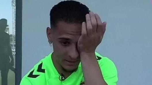 安東尼再次落淚：憶曼聯(lián)歲月情緒崩潰曾自我封閉