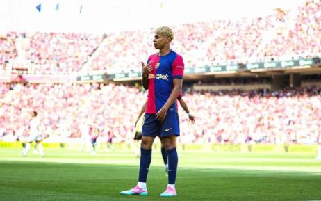 巴薩展望亞馬爾未來生涯：有望更靠近中路，持續(xù)提升進(jìn)球能力