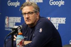 芬奇：稱贊雷霆實(shí)屬難事，每個(gè)人都在尋求單打獨(dú)斗的解決方案