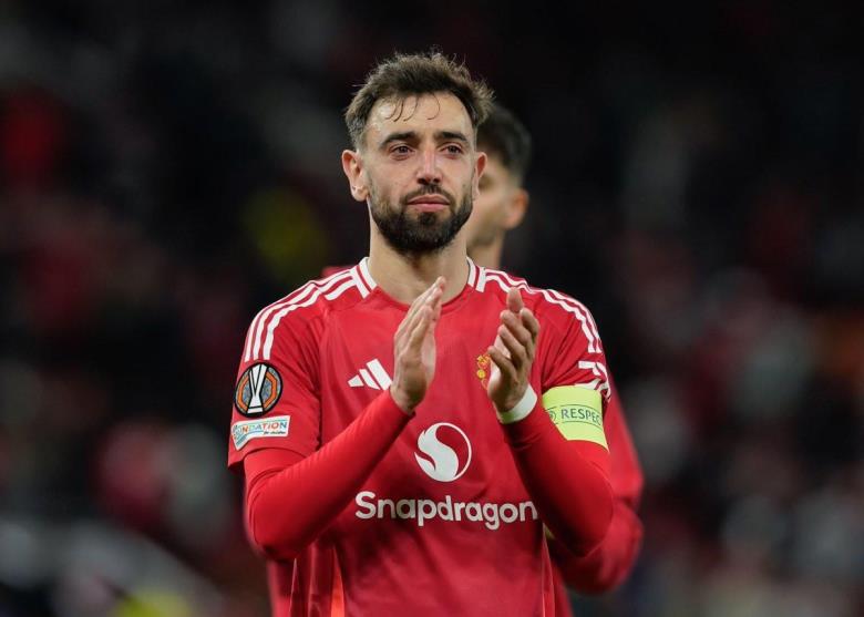 記者：新月已滿足B費所有要求，球員周六將決定是否加盟