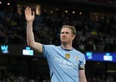 德布勞內(nèi)父親：加盟那不勒斯談判持續(xù)，仍有其他選擇