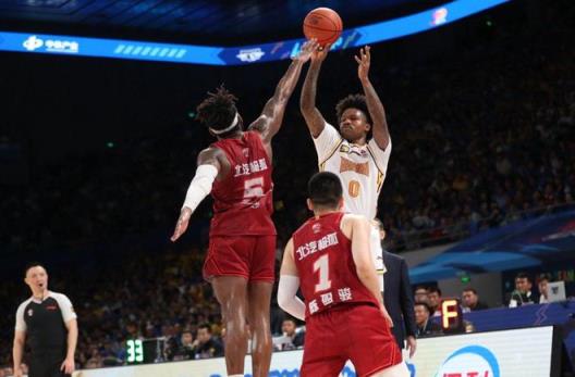 山西男籃提前鎖定強(qiáng)力外援，雙小將或僅留一人