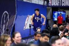 楊瀚森試訓(xùn)猶他爵士表現(xiàn)亮眼 13-0橫掃對手