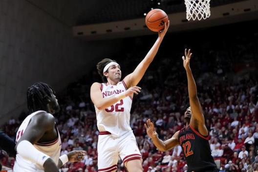 勇士試訓(xùn)印第安納大學(xué)大五側(cè)翼，能力平庸引質(zhì)疑