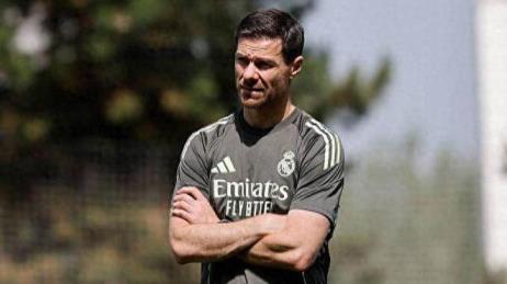 皇馬官宣！兩大新援亮相世俱杯，阿隆索執(zhí)教首秀上演