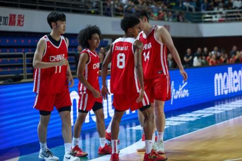 張博源13分楊溢關(guān)鍵時刻逆轉(zhuǎn) 中國U19險勝埃及U23