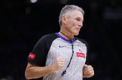 灣區(qū)記者：裁判偏袒一方，更糟糕的是大家早有預(yù)料