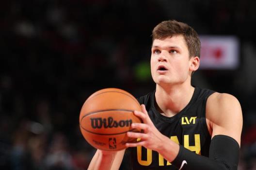 湖人仍對凱斯勒感興趣 克內克特與31年首輪或成主要籌碼