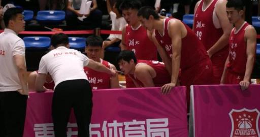 新疆男籃9分憾負，齊麟艾孜買提合力28+24難改敗局