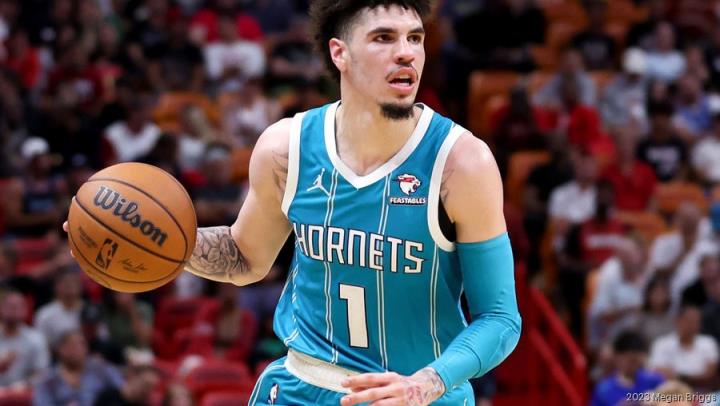 新標(biāo)題：新秀拒絕黃蜂試訓(xùn)，稱(chēng)不愿與三球?yàn)殛?duì)友