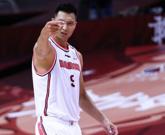 央視沉默：易建聯(lián)專(zhuān)訪未播，體面盡失，翻身無(wú)望