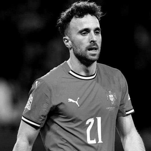 歐足聯(lián)向若塔的家人和所有受此悲痛影響的人致以深切慰問