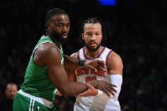 綠軍老板：尼克斯表現(xiàn)優(yōu)異，半決賽出局令人失望