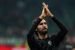 薩索洛有意引進(jìn)波貝加、阿德利、科隆博和小西蒙尼