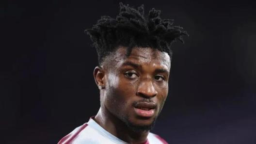 庫(kù)杜斯優(yōu)先考慮加盟熱刺，切爾西啟動(dòng)談判