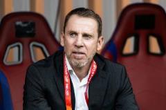 足球報(bào)：新星、后腰與塞鳥(niǎo)成國(guó)足關(guān)注焦點(diǎn) 蒯紀(jì)聞獲多方信心支持