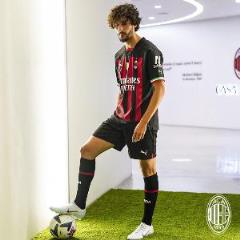 博洛尼亞欲打包波貝加、阿德利、奧卡福三名米蘭球員