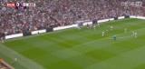 第13分鐘，巴因迪爾撲救失誤，卡拉菲奧里頭球破門，阿森納1-0曼聯(lián)