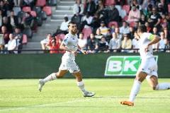 隊(duì)報(bào)：里昂要求3500萬(wàn)歐買斷米考塔澤，黃潛等隊(duì)有意引進(jìn)