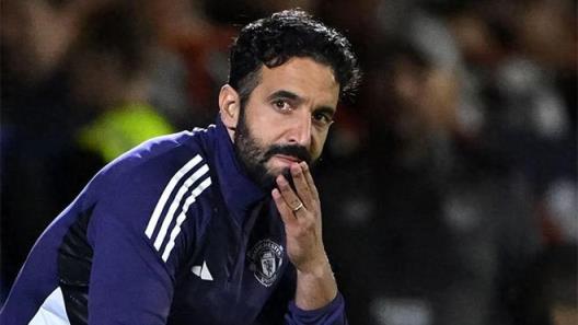 曼聯(lián)陷入困境，俱樂部到底在留戀阿莫林的什么？