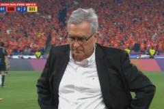 三連敗陷困境，國(guó)足半場(chǎng)表現(xiàn)亮眼引熱議