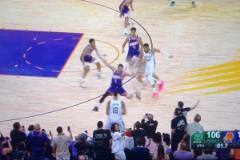 字母哥與AJ-格林撞墻，大洛強(qiáng)投不中引熱議