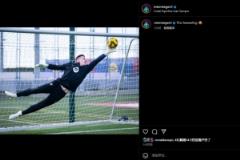 特爾施特根復(fù)出訓(xùn)練曬照：感受太棒了