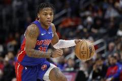 薩瑟三分高效全場(chǎng)27分！斯圖爾特：他隨時(shí)準(zhǔn)備迎接挑戰(zhàn)