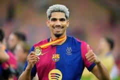 羅馬諾：阿勞霍主動(dòng)請(qǐng)戰(zhàn)，今日與弗里克交談表達(dá)不愿休息