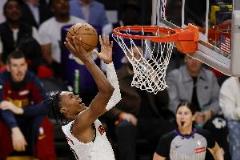 馬龍贊沃特森是本場(chǎng)最佳防守球員，視其為球隊(duì)未來(lái)關(guān)鍵成員