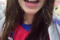 萬萬沒想到??梅州女球迷半場(chǎng)發(fā)視頻：如此足球你怎能不愛