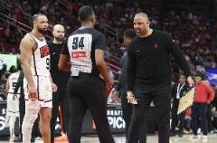 烏度卡：狄龍因誤判技術(shù)犯規(guī)被驅(qū)逐