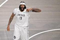 濃眉強(qiáng)調(diào)外線防守重要性：試錯(cuò)時(shí)間已所剩無幾