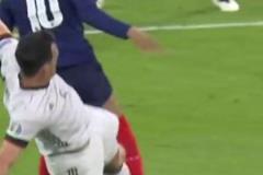 可以寫入教材的防守！眼看被姆巴佩生吃？胡梅爾斯使出了最后一招