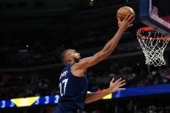 戈貝爾高效表現(xiàn)10中9砍21分18板兩雙 率隊(duì)正負(fù)值+14