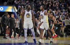 追夢(mèng)：激勵(lì)庫(kù)明加的我們，他今天進(jìn)攻與防守都表現(xiàn)出色