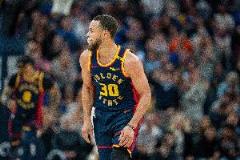 37歲零21天！庫里連續(xù)三戰(zhàn)砍下35+ 創(chuàng)歷史最老后衛(wèi)紀(jì)錄