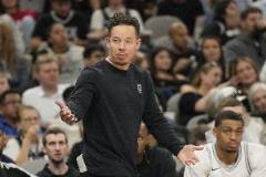 米奇-約翰遜：持續(xù)發(fā)展是我們努力的方向，將持續(xù)到明年及未來(lái)