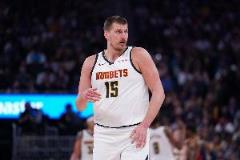 降維打擊！約基奇首節(jié)高效砍下21分領跑步行者