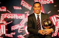 小羅：球員時(shí)代常穿球衣去夜店狂歡，懷念比賽卻無(wú)視訓(xùn)練課