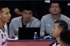 老弟你要釣魚去了??！庫里和杜蘭特在球員通道相遇，都說了些啥？