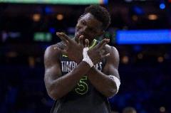 愛德華茲三節(jié)轟44分！單節(jié)百發(fā)百中18分如入無人之境