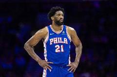 76人官方：恩比德昨日完成左膝關節(jié)鏡手術 六周后將復查