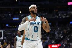 小橋：三球與米勒聯(lián)手改寫對手防守布局