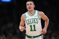 普理查德談背靠背60勝：期待球隊持續(xù)進步再奪總冠軍