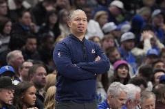 掘金三分出手數(shù)31.9次列倒數(shù)第1 快船33.4次列倒數(shù)第2