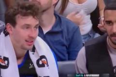 論球場視野，還得看小瓦格納……誒~剛剛小瓦說的什么來著