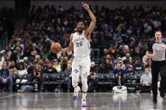 丁威迪全場坐冷板凳 垃圾時間僅出戰(zhàn)2分鐘